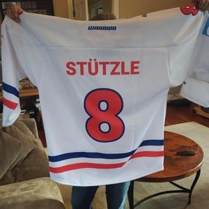 Meet your Posher, Daniel